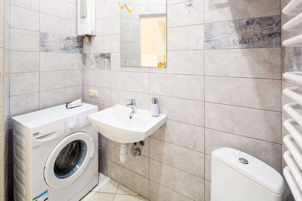 Avangard Studio Apartment Lemberg Exterior foto